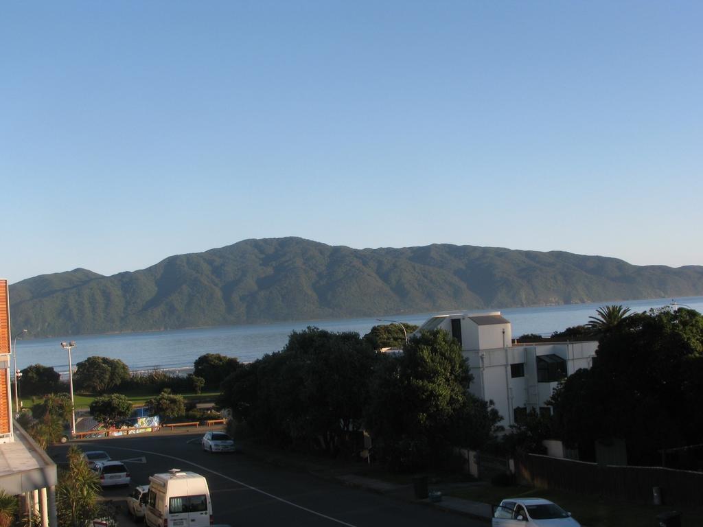 Top Floor Bed And Breakfast Paraparaumu Pokój zdjęcie